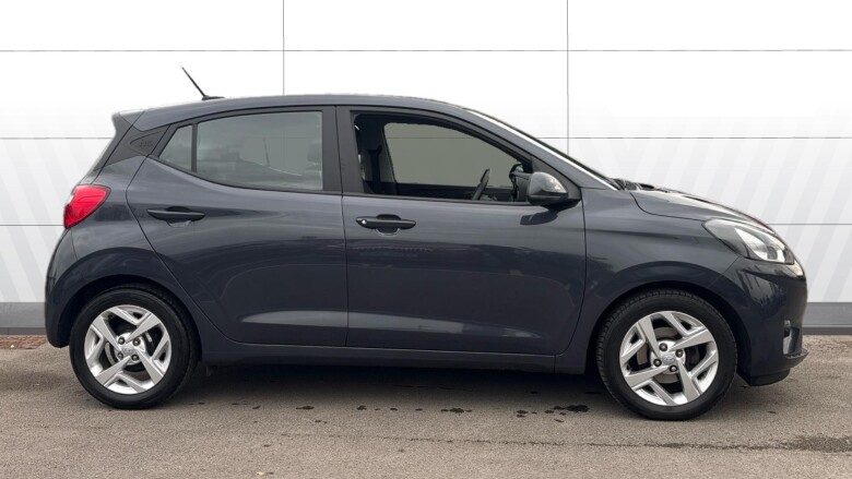 Hyundai i10 1.2 MPi SE Connect 5dr Petrol Hatchback